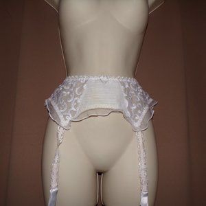 Sexy Vintage Lace White Garter Belt Size M